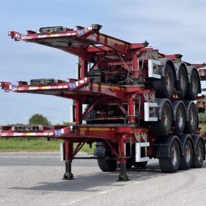Dennison Tri-Axle Sliding Skeletal Trailers - Stack of Three - C421738